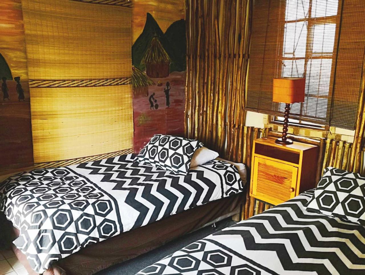 Khululekani - Durban Rasta Hide Out Backpackers Экстерьер фото